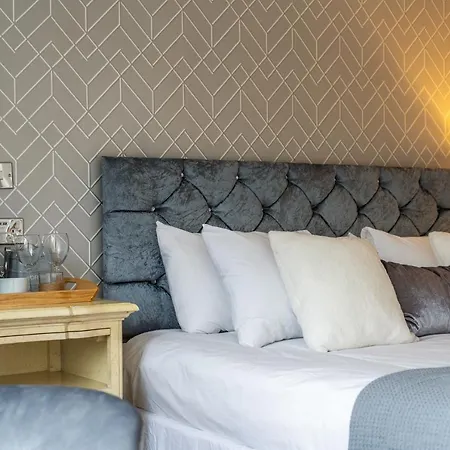 The Berry Boutique 3* Bowness-on-Windermere