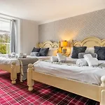 The Berry Boutique 3*