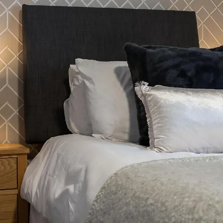 The Berry Boutique 3* Bowness-on-Windermere