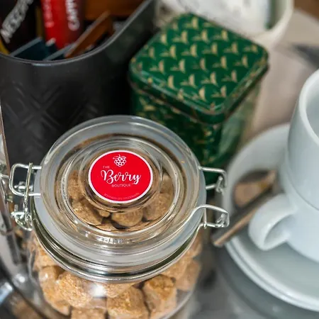 The Berry Boutique باونيس أون وينديرمير