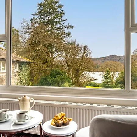 The Berry Boutique Hotel *