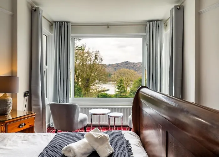 The Berry Boutique فندق باونيس أون وينديرمير